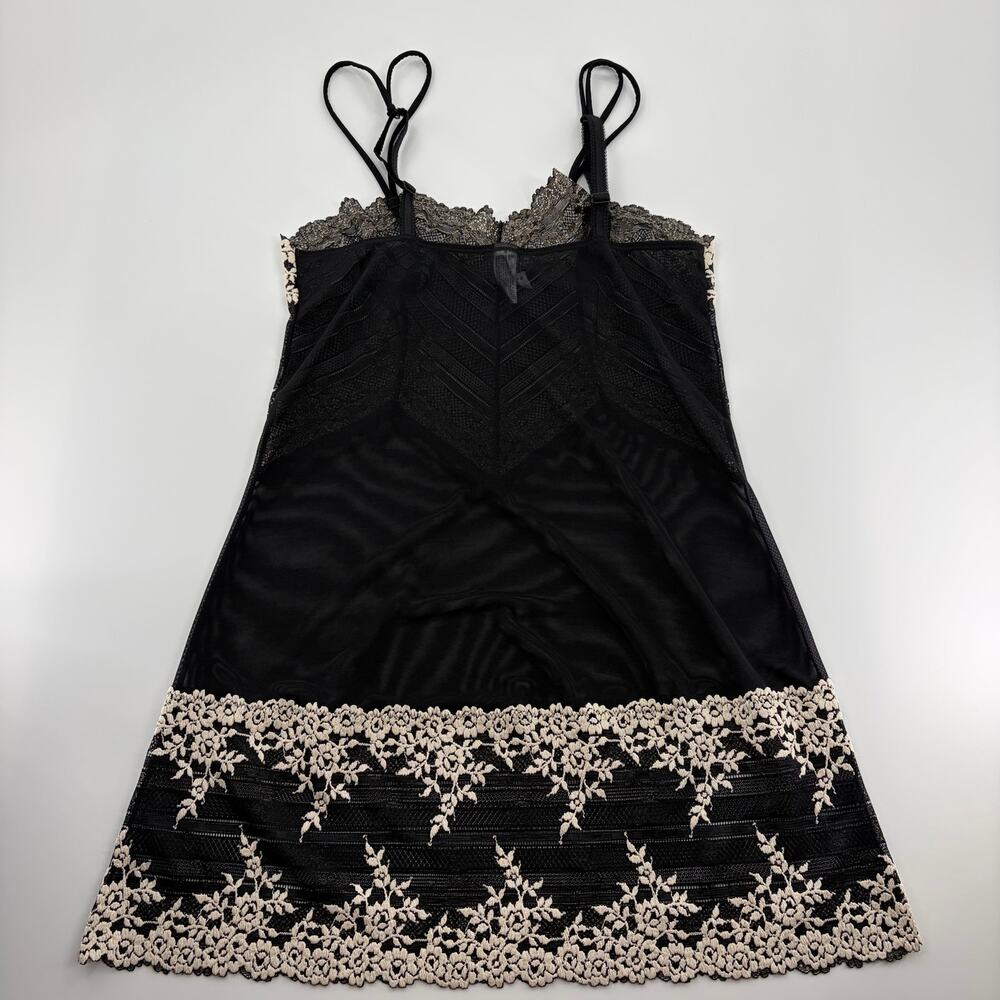 Wacoal Embrace Lace Chemise Black - Picture 5 of 8